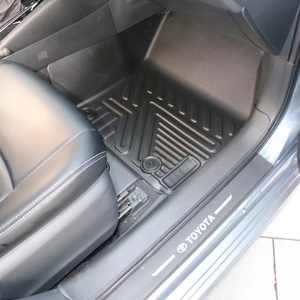 KQD 5D - Juego Completo de Alfombrillas Personalizadas para Auto en TPE Negro para Toyota Camry 2022 - Product Image 2