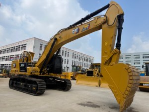 Moteur puissant, excavatrice sur chenilles CAT 345GC d'occasion, machine hydraulique de 45 tonnes pour le nivellement des terrains et le transport de débris - Product Image 3
