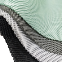 Tissu de canapé en tricot 100% polyester Jiangsu, léger, tricoté, tissu en maille 3D sandwich, tissu de haute qualité pour sacs de voiture, plaid