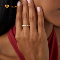 Fabricant de bijoux VLOVE Gravure personnalisée Bande d'éternité empilable Bague de mariage en diamant 14K X O Design