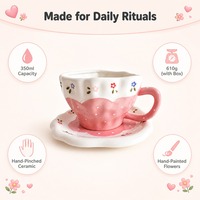 Tasse à café en céramique 350 ml avec soucoupe, motif floral peint à la main, bord ondulé rose, ensemble de tasses à thé du matin en porcelaine