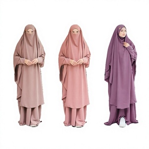Ensemble Abaya Medina, tenue musulmane élégante et modeste pour femmes, idéal pour les prières et les occasions spéciales - Product Image 6