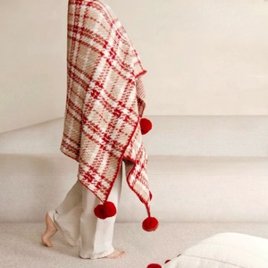 Winter Soft Blanket Cute Pom Pom Good Quality <strong>Red</strong> Home Decor Christmas <strong>Throw</strong> Blankets Plaid Knitted Christmas Gift Blanket - Product Image 2