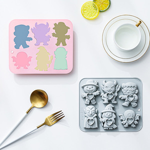 Moldes de Silicona Antiadherentes con Temática de Halloween, 26 Moldes para Pasteles, Reutilizables, de Grado Alimenticio, Lindos Moldes Magnéticos de Silicona para Chocolate, Dulces y Hielo - Product Image 2