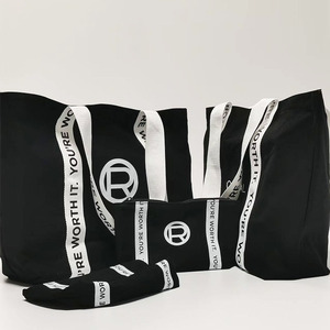 High Quality 12oz Canvas Tote <b>Bags</b> with <b>Zipper</b> Closure Customized Color & Logo Fashionable <b>Shopping</b> <b>Bags</b> for Outdoor Use - Product Image 2