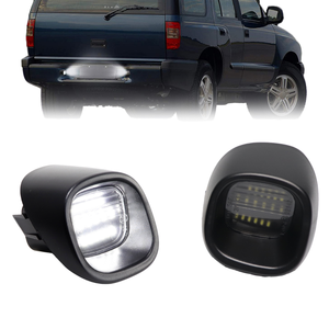 Nueva Luz LED para Placa de Matrícula FetonAuto, Compatible con <span class=keywords><strong>Chevrolet</strong></span> Blazer S10 Pickup, GMC Jimmy Sonoma, Oldsmobile Bravada 98-05, Trasera - Product Image 1