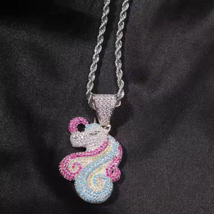 Collar de Moda con Colgante de Cabeza de Unicornio de Fantasía, 1.5 Pulgadas, Plata de Ley 925, Chapado en Oro Rosa, con Moissanita - Product Image 4