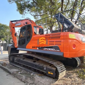 Excavadoras Usadas Originales Coreanas, Excavadoras Hidráulicas de Cadenas Usadas, DOOSAN DX300LC 9C en Venta - Product Image 2