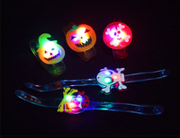 Bracelets lumineux LED pour enfants, cadeaux de fête d'Halloween, jouets, sacs de friandises, remplisseurs de sacs cadeaux clignotants pour bonbons