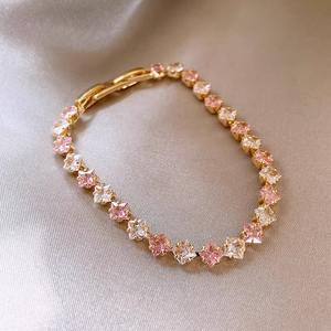 キラキラと甘いピンクのジルコンブレスレット女性用シニー誕生日ギフトブレスレットジュエリー - Product Image 3