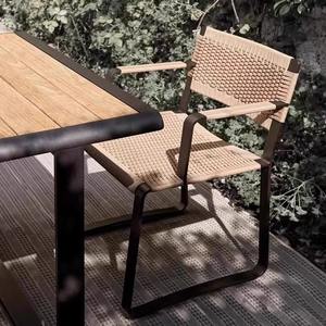 Chaise de jardin en alliage d'aluminium pour extérieur, structure en bois de teck, mobilier durable pour cour, villa, restaurant - Product Image 1