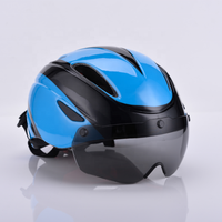 OEM & ODM Nouvelle Arrivée Adulte Vélo De Route VTT Casque avec Amovible PC Matériaux Magnétique Lentille Casco pour Équitation Sports