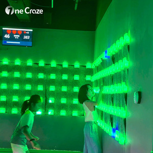 Popular Pared de Escalada Interactiva LED Digital para Deportes, Juego de Desafío de Trabajo en Equipo, Instalación para Salas de Juego Comerciales Interiores - Product Image 1