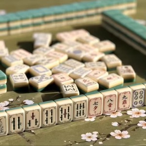 Tuiles de Mahjong de style chinois vintage, motifs Kylin, Joker, Quatre Saisons, Dame, Grue, Bambou, écologiques, rétro, <span class=keywords><strong>bleu</strong></span> et blanc - Product Image 1