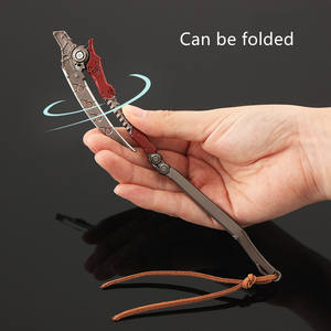 Nouveau Style APEX Légende Mêlée Jouet Peau En Métal Modèle Jouet Héritage Série Porte-clés - Product Image 2