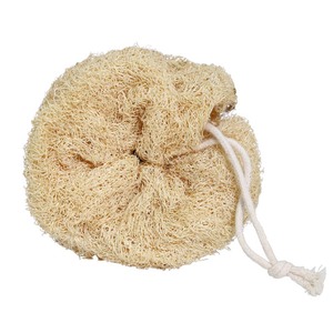 Brosse de bain longue en loofah, en soie naturelle faite à la main, pour un nettoyage confortable et écologique, avec boule de bain en pulpe de melon - Product Image 1