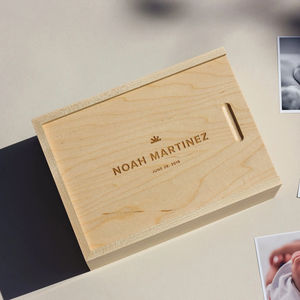 JUNJI Offre Spéciale Personnalisé En Bois Organisateur De L'obtention Du Diplôme Cadeau Souvenir Mémoire Boîte En Bois Gravé Bois Boudoir Boîte - Product Image 1