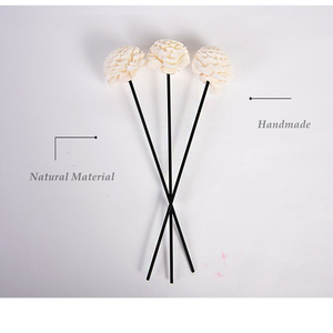 Newell Mây Garland Hệ Thống Bán Buôn Ngoài Trời Chất Lượng Tuyệt Vời Phòng Thơm Sậy Khuếch Tán Với Hoa Năng Lượng Mặt Trời - Product Image 5