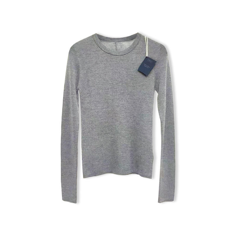 สีเทาเข้ม