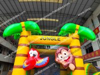 Château plein d'entrain gonflable de glissière de pullover de videur de jungle commerciale bon marché