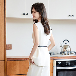 Women's Sleeveless Top And Straight Leg Pants Set Solid Color Polyester Satin Casual Suit Breathable No-Wrinkle Treatment - Product Image 4