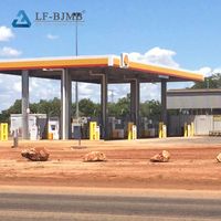 Structure de toiture en acier pour station-service avec auvent métallique