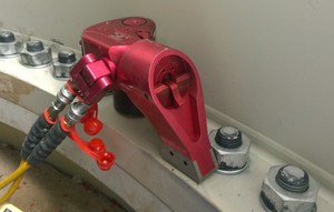 HYTORC 1'' Square Drive <b>Hydraulic</b> Torque Wrench Same Drive with Short Delivery Time Product Category <b>Hydraulic</b> <b>Tools</b> - Product Image 1