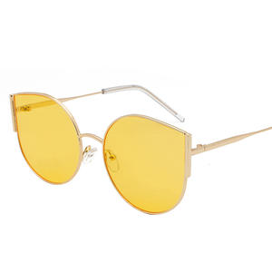 Gafas de <span class=keywords><strong>Sol</strong></span> Polarizadas de Ojo de Gato de Lujo 2025, Diseño Moderno Unisex, Diseño de Logotipo Personalizado, Gafas de <span class=keywords><strong>Sol</strong></span> de Alta Calidad, Lentes de Moda - Product Image 3