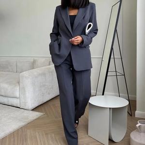 Traje de Negocios Casual de Tres Piezas al por Mayor: Chaqueta, Pantalones y Chaleco Blazer, Traje Coreano Slim para Mujer - Product Image 5