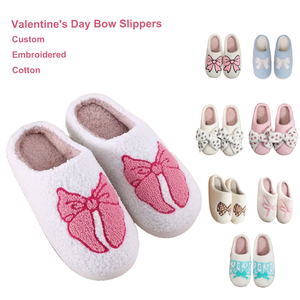 Chaussons douillets et confortables en coton pelucheux pour femme, motif dessin animé, nœud rouge, Noël, animaux, fêtes, Saint-Valentin - Product Image 1