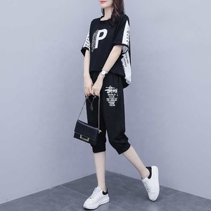 Ensemble de sport décontracté pour femmes, robe d'été, nouvelle <span class=keywords><strong>taille</strong></span> <span class=keywords><strong>grande</strong></span>, ensemble pour femmes, pantalon court à manches courtes, ensemble décontracté deux pièces - Product Image 4