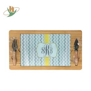 Tabla de queso de bambú sólido, totalmente natural, con cuchillos - Product Image 5