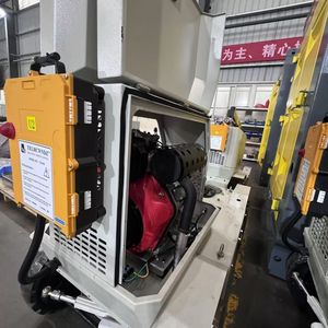 Aquajet 30 Sistema de vacío integrado Nuevo camión de mantenimiento de casco de 220V para eliminación de incrustaciones de pintura inferior de barco Limpieza de agua fría - Product Image 4