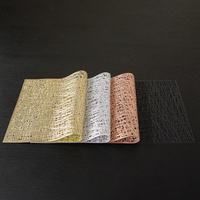 Ensemble de sets de table rectangulaires en PVC, design classique métallique, écologiques, texture tressée, résistants à la chaleur, or et argent