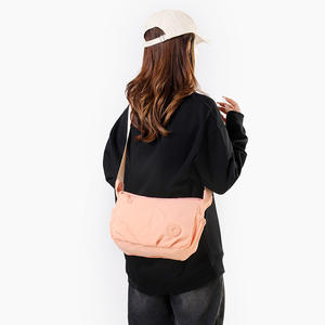 Venta Directa de Fábrica de Cubos de Embalaje de Nailon de Gran Capacidad con Cierre de Cremallera, Estilo Moderno, Correas de Hombro Ajustables - Product Image 4