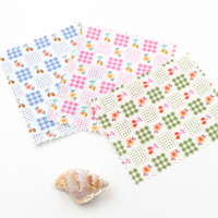 Tissu 100% coton à imprimé cerises et petites fleurs, sans MOQ, tissu en coton à carreaux mignon pour robes et chemisiers pour enfants