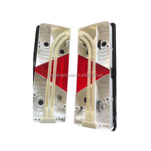 <span class=keywords><strong>2025</strong></span> China Taizhou precisión faro automático molde de plástico apertura PC Lámpara transparente fabricante de moldes de plástico fábrica - Product Image 1