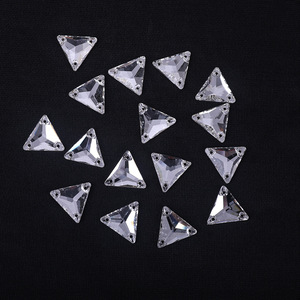 <span class=keywords><strong>Strass</strong></span> en verre triangulaires faits à la main, à trois trous, <span class=keywords><strong>pour</strong></span> robes de mariée, foulards, <span class=keywords><strong>vêtements</strong></span>, chaussures <span class=keywords><strong>et</strong></span> sacs - Product Image 3