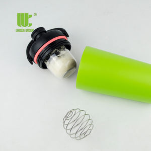 Botella mezcladora de proteínas con aislamiento al vacío ecológica a prueba de fugas de acero inoxidable de grado alimenticio de 16oz y 24oz, bola mezcladora para batidos - Product Image 4