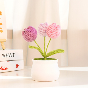 Maceta de Tulipanes Tricolor Tejida a Mano, Decoración de Mesa, Regalo Personal para Cumpleaños, Navidad, Año Nuevo, Boda - Product Image 6