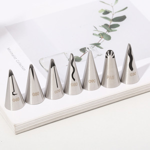 Embouts professionnels en acier inoxydable pour la <span class=keywords><strong>décoration</strong></span> de gâteaux <span class=keywords><strong>licorne</strong></span> avec différents motifs de glaçage - Product Image 4