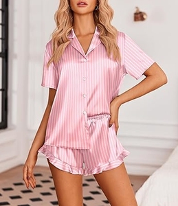 Ensembles de pyjamas en <span class=keywords><strong>satin</strong></span> de polyester de luxe cool d'été personnalisé Pyjamas pour filles Pyjamas confortable en soie à rayures vierges à volants Vêtements de nuit pour femmes - Product Image 2