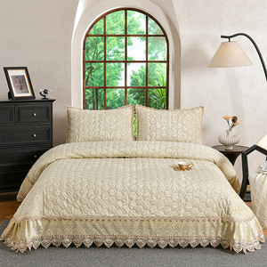 Ensemble de literie 3 pièces de luxe de style européen 2026 avec volants en dentelle, broderie jacquard, taies d'oreiller, taille King, chaud pour l'hiver - Product Image 4