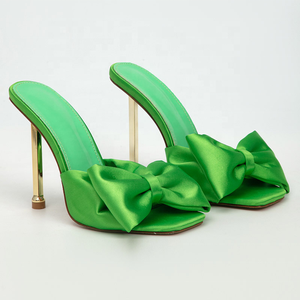 Sandales d'été confortables à talons hauts en métal et bout carré avec nœud papillon pour femmes - Product Image 5