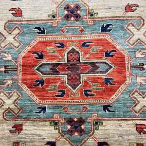 Alfombras de mano hechas a mano con diseño perfecto, alfombras multiforma, alfombras completamente de lana de alta calidad, lo mejor para la decoración de la sala de estar del hogar - Product Image 1