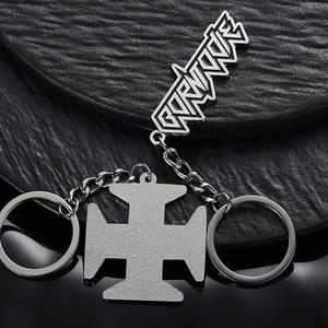 Personalice sus propios llaveros personalizados Logo 3D Carta Chapado en plata Aleación de zinc Llaveros de <span class=keywords><strong>metal</strong></span> con logotipo personalizado para regalo - Product Image 4