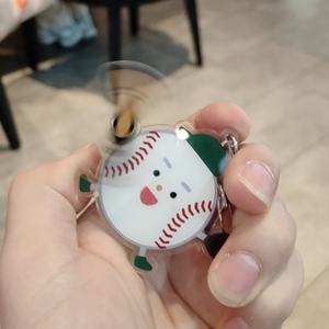 Porte-clés Souvenirs pour Amateurs de Sport, Sangle de Téléphone Faite à la Main, Breloques de Sac, Porte-clés Mignon en Acrylique Dessin Animé Baseball pour Cadeaux d'Anniversaire Garçon - Product Image 3