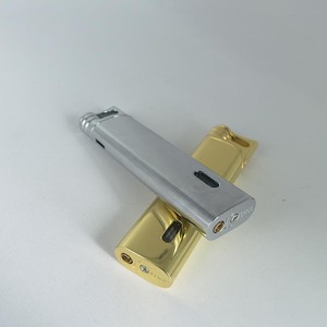 Dongyi Cute New Design Smoke Camping Kitchen Candle Lighter Blue Flame Briquet Torch Jet Flame Arc Metal Shell Briquet - Product Image 2