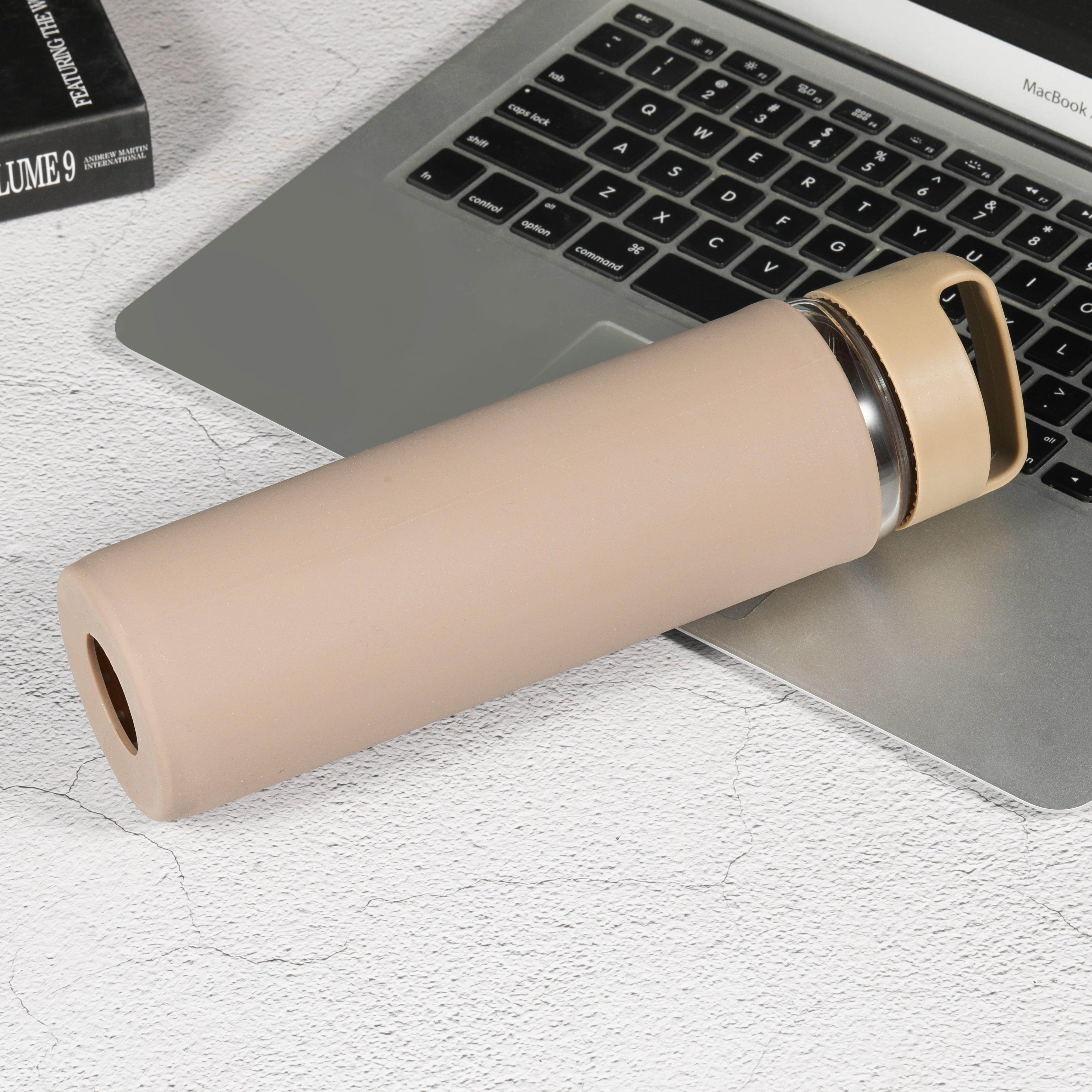 20 унций открытый боросиликатная стеклянная бутылка для воды Спортивная бутылка для напитков с рукава ПП мягкий флис одеяло детское одеяло крышкой и без добавления бисфенола А силиконовый прозрачный Чехол