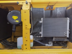 Japan Used Komatsu PC220 PC210-8 21 Ton <b>Excavator</b> Second Hand Komatsu PC220 PC210 PC220 <b>Excavator</b> <b>Machine</b> for Construction - Product Image 6